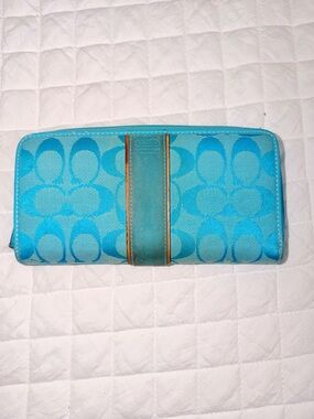Coach Turquoise Signature Zip around Wallet with Contrast Trim